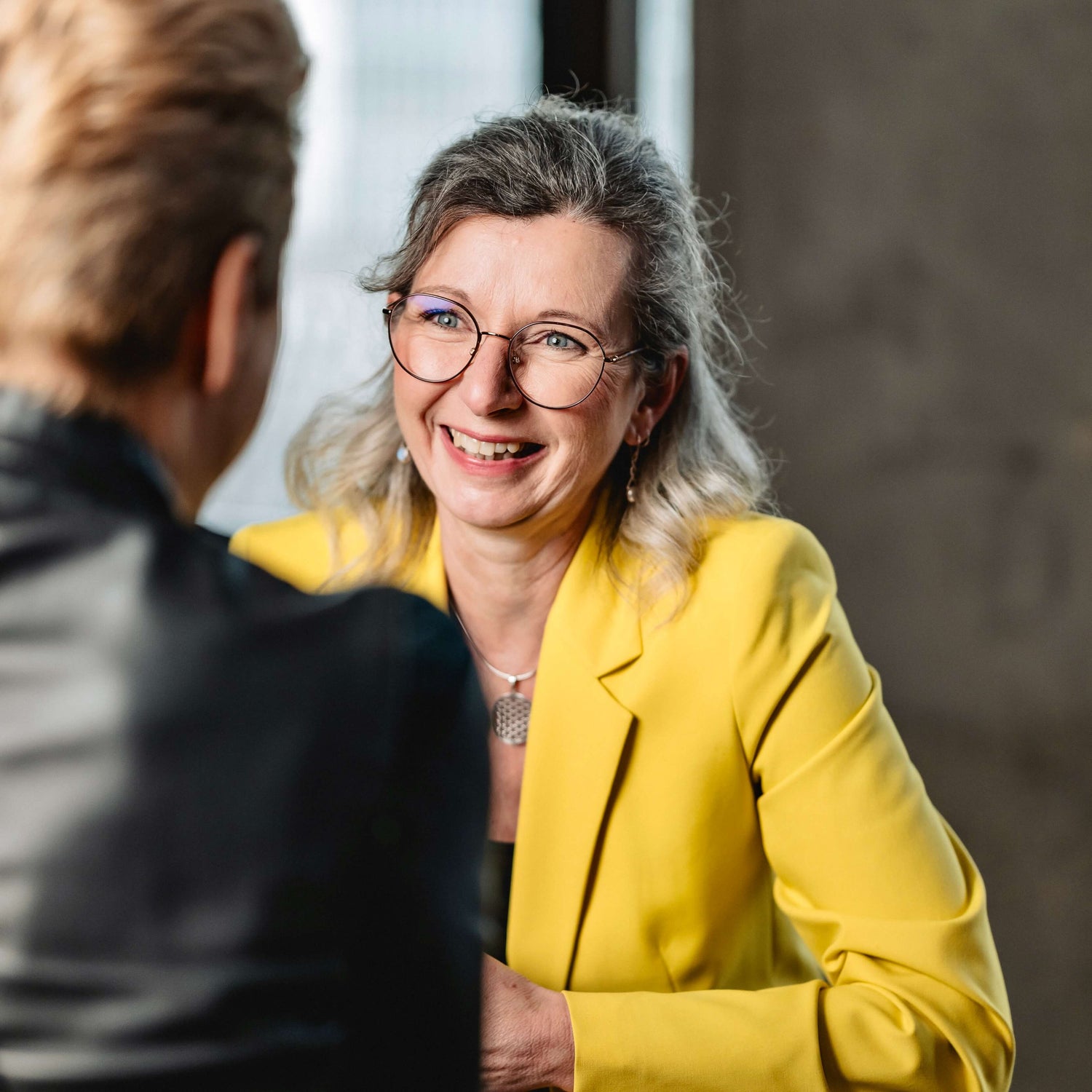 Heike Quendt im Business Mentoring Gespräch für strategische Zell-Energie und unternehmerisches Wachstum.